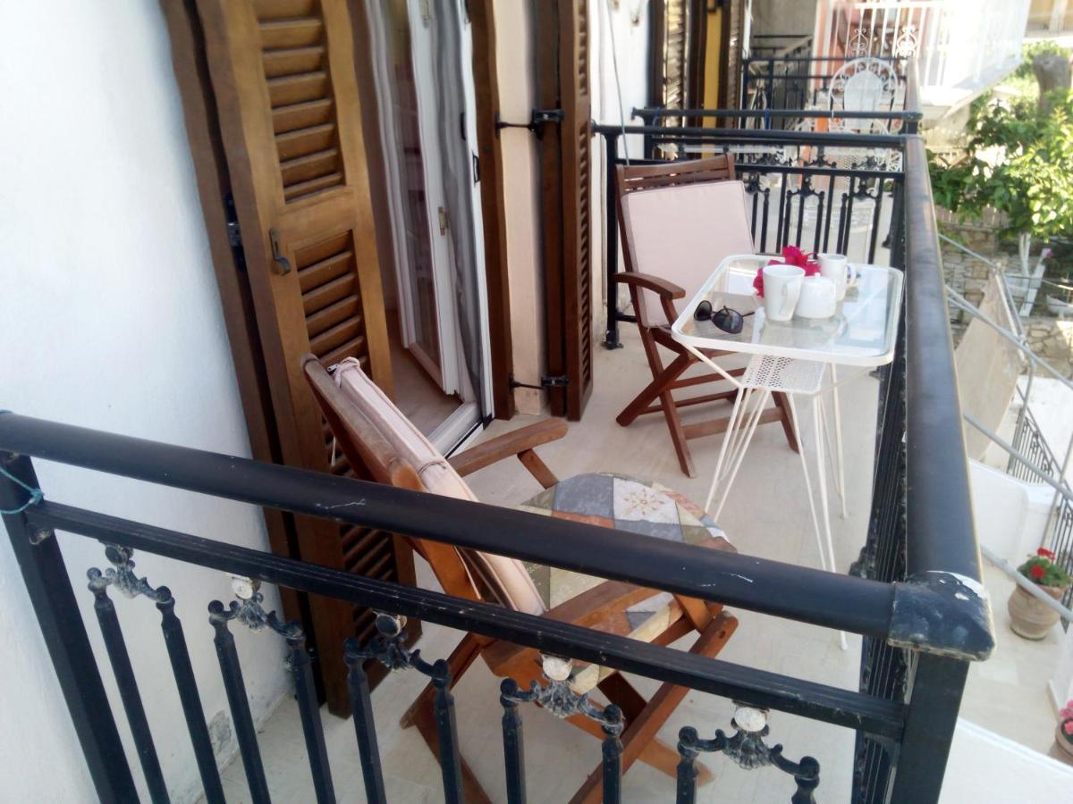 Soustas Apartments Longós المظهر الخارجي الصورة