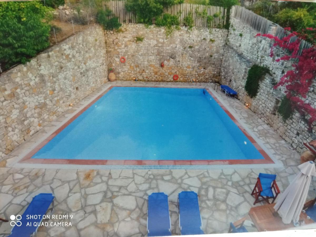 Soustas Apartments Longós المظهر الخارجي الصورة