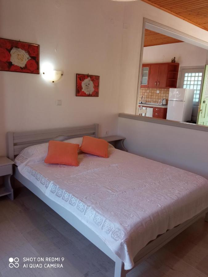 Soustas Apartments Longós المظهر الخارجي الصورة